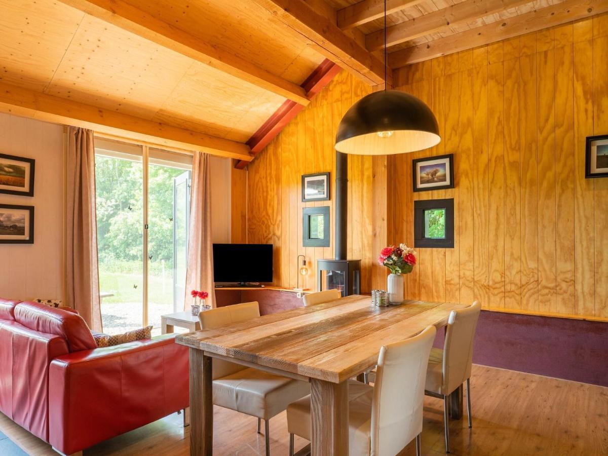 A Lovely Cottage On The Dwingelderveld Nature Park Beilen Exteriör bild